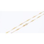 Zlatý řetízek, náhrdelníkový vzor.