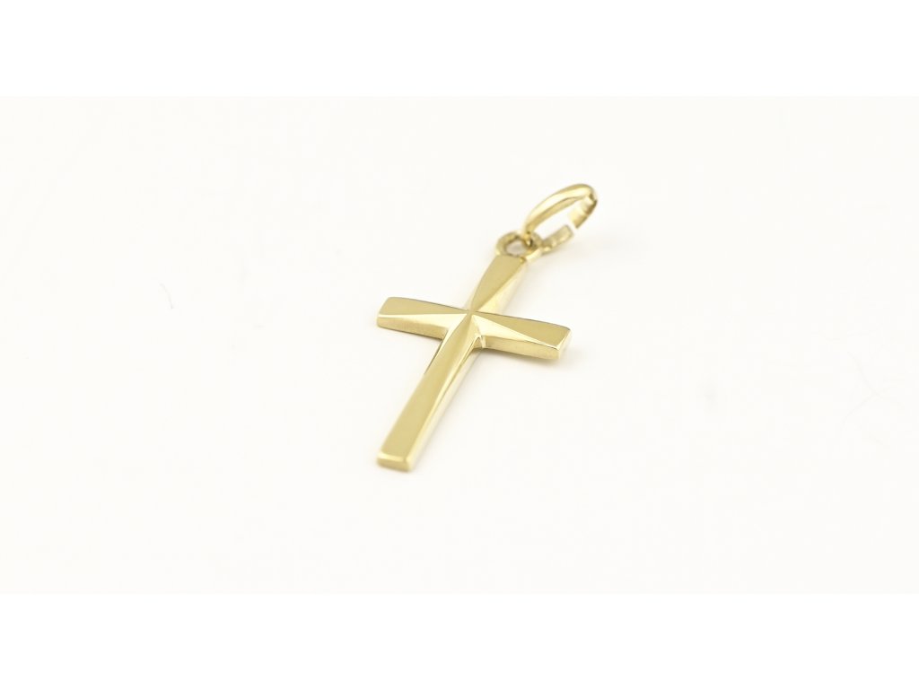 Zlatý přívěšek, křížek.