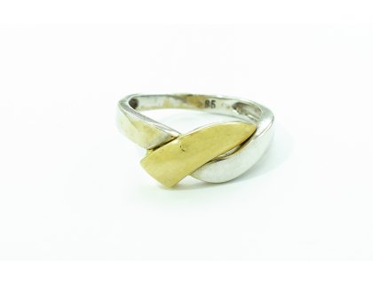 Dámský prsten kombinované žluté a bílé zlato