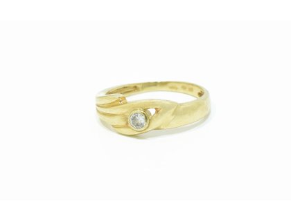 Dámský zlatý prsten se zirkonem